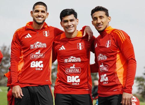 Selección peruana trabajo en Montevideo