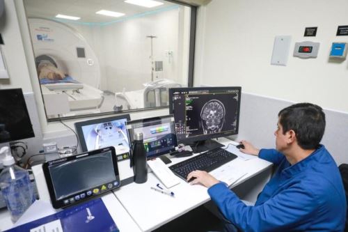 Lucha contra cáncer: Minsa realizó más de 31 000 atenciones con resonadores y tomógrafos. Foto: ANDINA/Difusión.