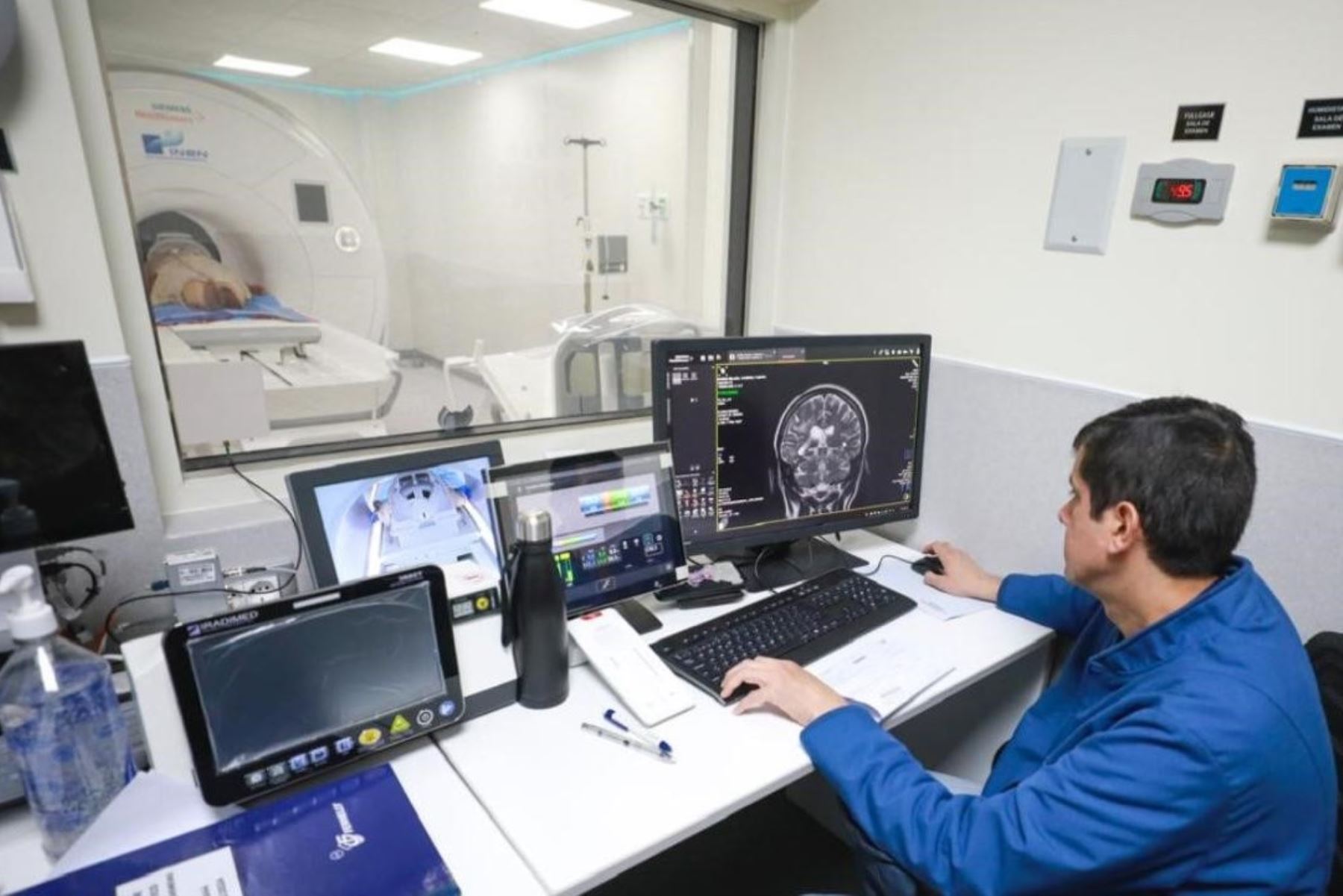 Lucha contra cáncer: Minsa realizó más de 31 000 atenciones con resonadores y tomógrafos