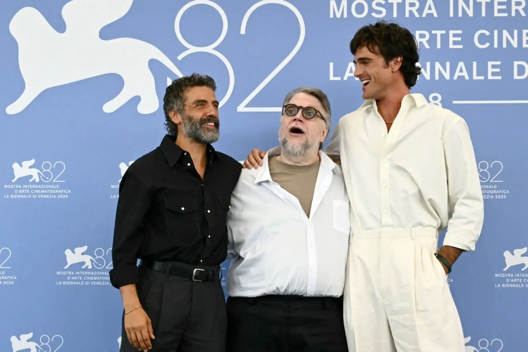 Del Toro confesó que de niño nunca comprendió a los santos de la religión católica. Fue al ver a Boris Karloff interpretando al monstruo en 1931 cuando sintió que tenía ante sí a un verdadero mesías. Desde entonces, siguió a la criatura como una guía estética y moral. Foto: ANDINA/AFP