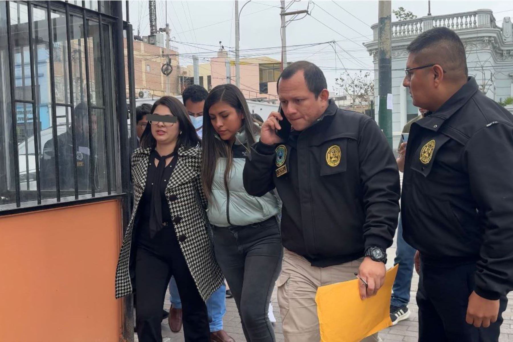 Barranco: detienen a regidora municipal por presunto tráfico de influencias