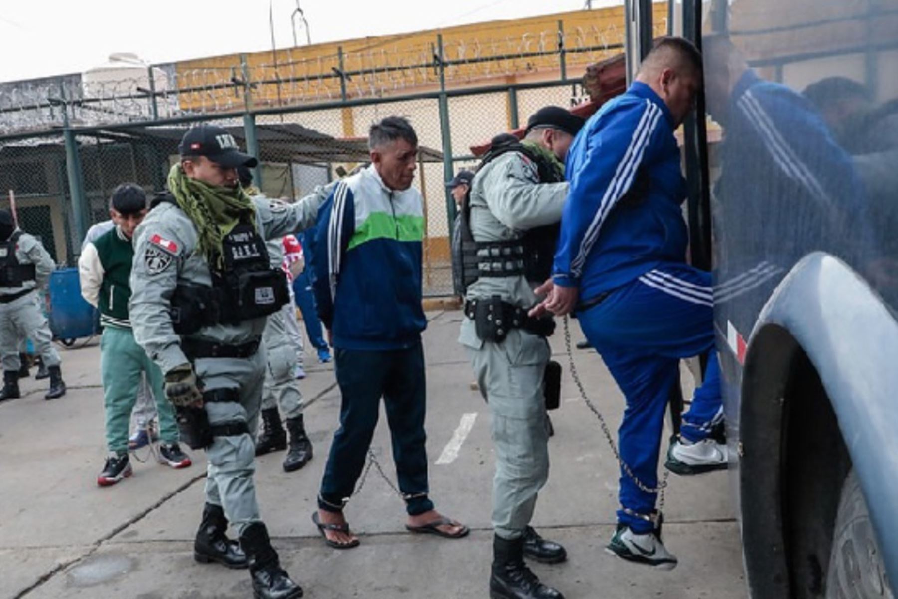 De Cajamarca a Tacna son trasladados peligrosos internos que organizaron motín. ANDINA/Difusión