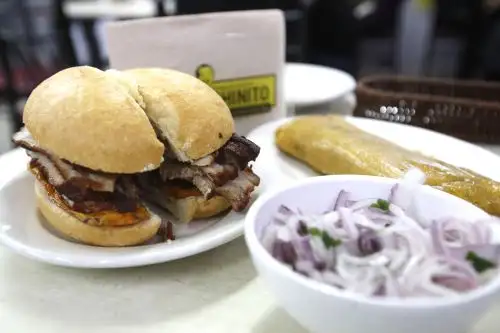 Pan con chicharrón peruano se coronó campeón del Mundial de Desayunos 2025