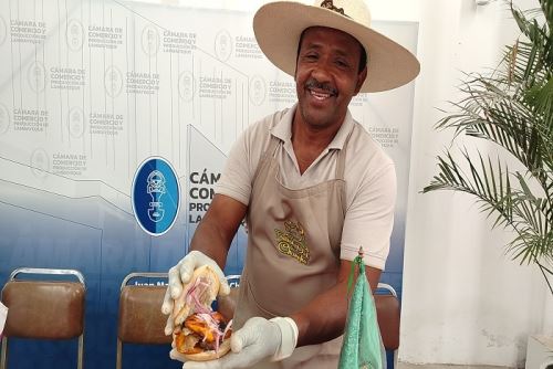 Este desayuno criollo participa en el Mundial de Desayunos en línea, donde el Perú ya ha logrado imponerse a Ecuador y se prepara para enfrentar a Chile y su clásica marraqueta con palta.