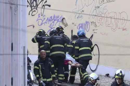 Portugal: Varios muertos y heridos graves en un accidente de funicular en Lisboa