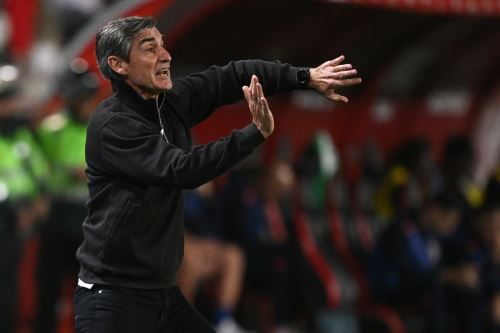 Ibáñez dice que está preparando a la selección para ganar a Uruguay en Montevideo