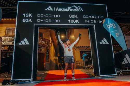 Remigio Huamán Quispe conquistó nuevamente la gloria en los Andes
