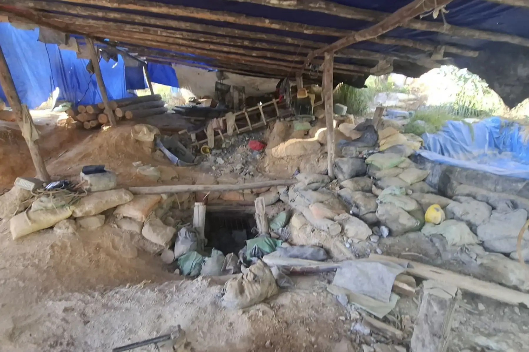 La fiscalía inutilizó espacios usados por la minería ilegal. Foto: ANDINA/Difusión