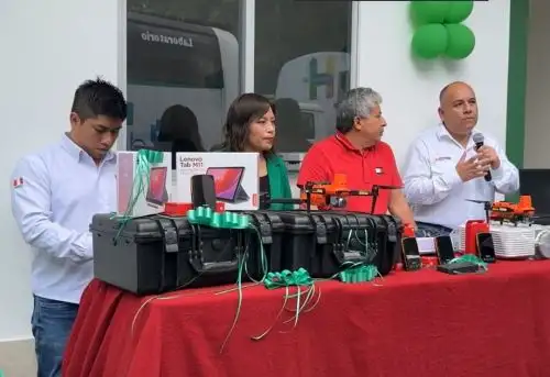 El Programa Bosques del Ministerio del Ambiente (Minam) inauguró hoy en Huánuco una moderna estación para monitorear más de 1.4 millones de hectáreas de bosques de esta región. ANDINA/Difusión