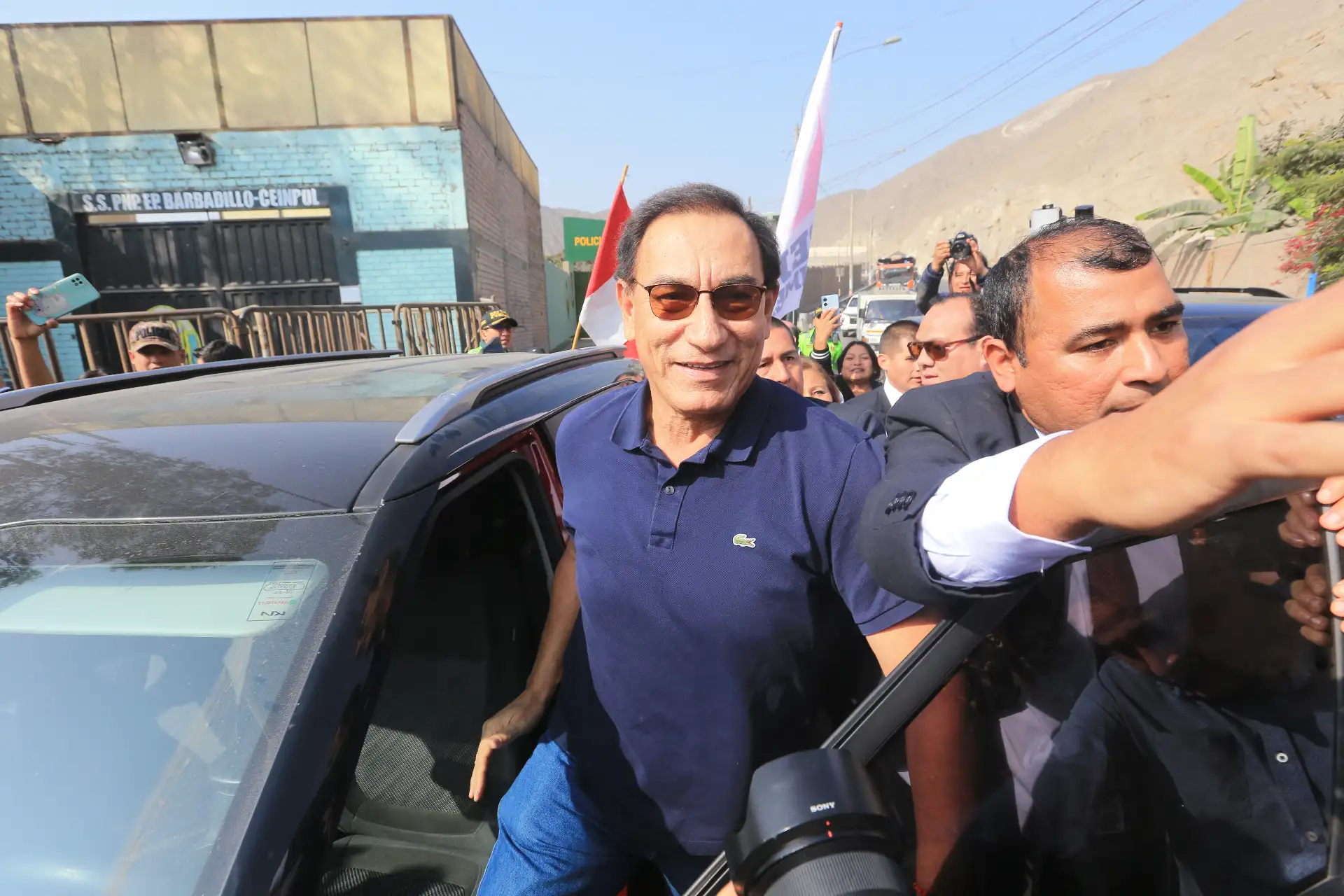 Martín Vizcarra sale en libertad en cumplimiento de mandato judicial
