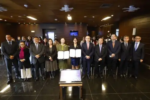 Convenio entre el Mincul y SMG impulsará la colaboración en arte, patrimonio cultural e industrias creativas. Foto: MINCUL/Difusión.