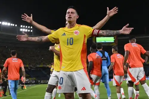 James Rodríguez celebra: Colombia logró un claro triunfo por 3-0 sobre Bolivia en Barranquilla. Foto: AFP
