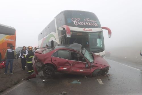 Accidente en la Variante de Pasamayo: al menos 12 personas heridas deja choque múltiple