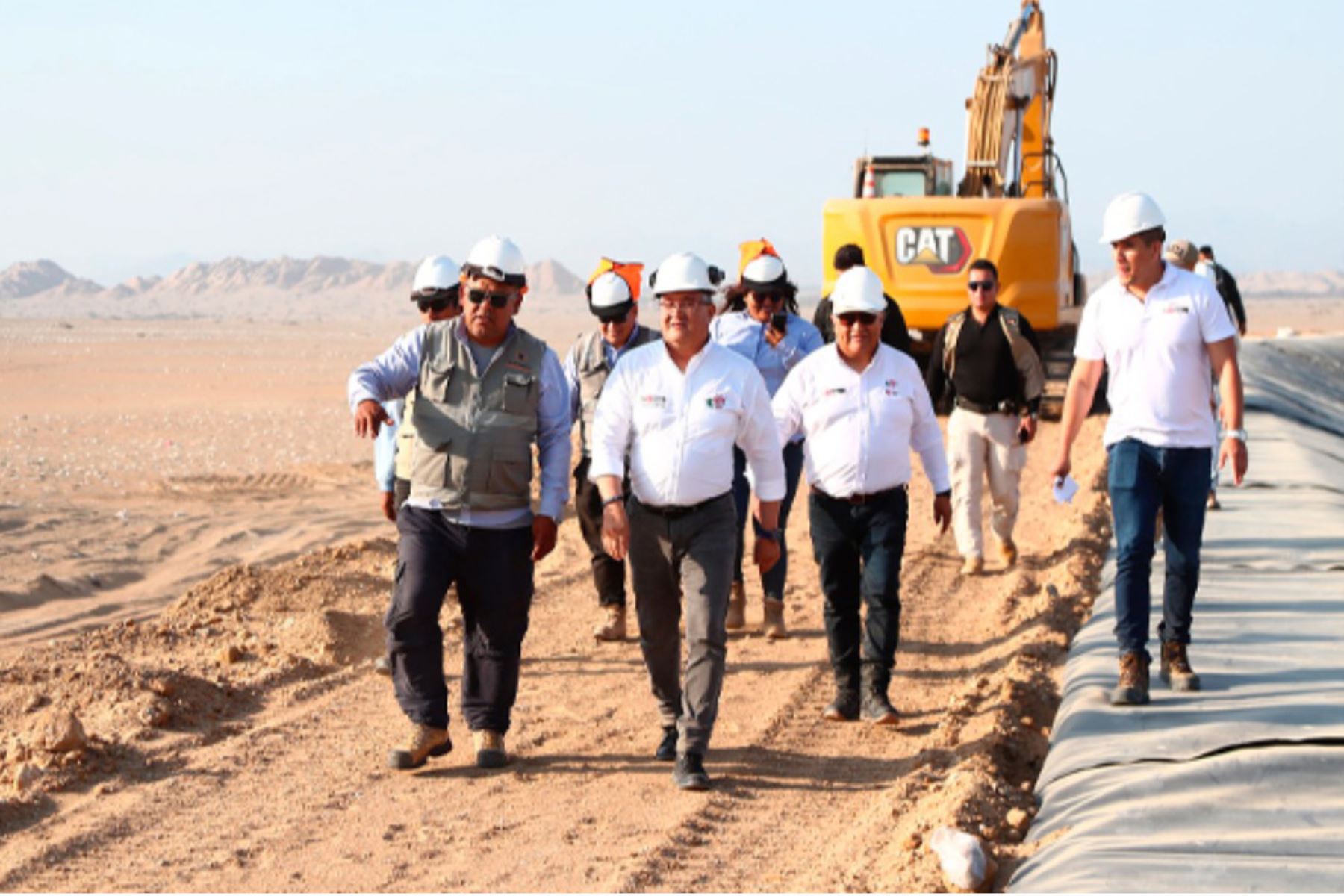 Juan Carlos Castro, ministro del Ambiente, inspecciona avance de obra en Chiclayo. ANDINA/Difusión