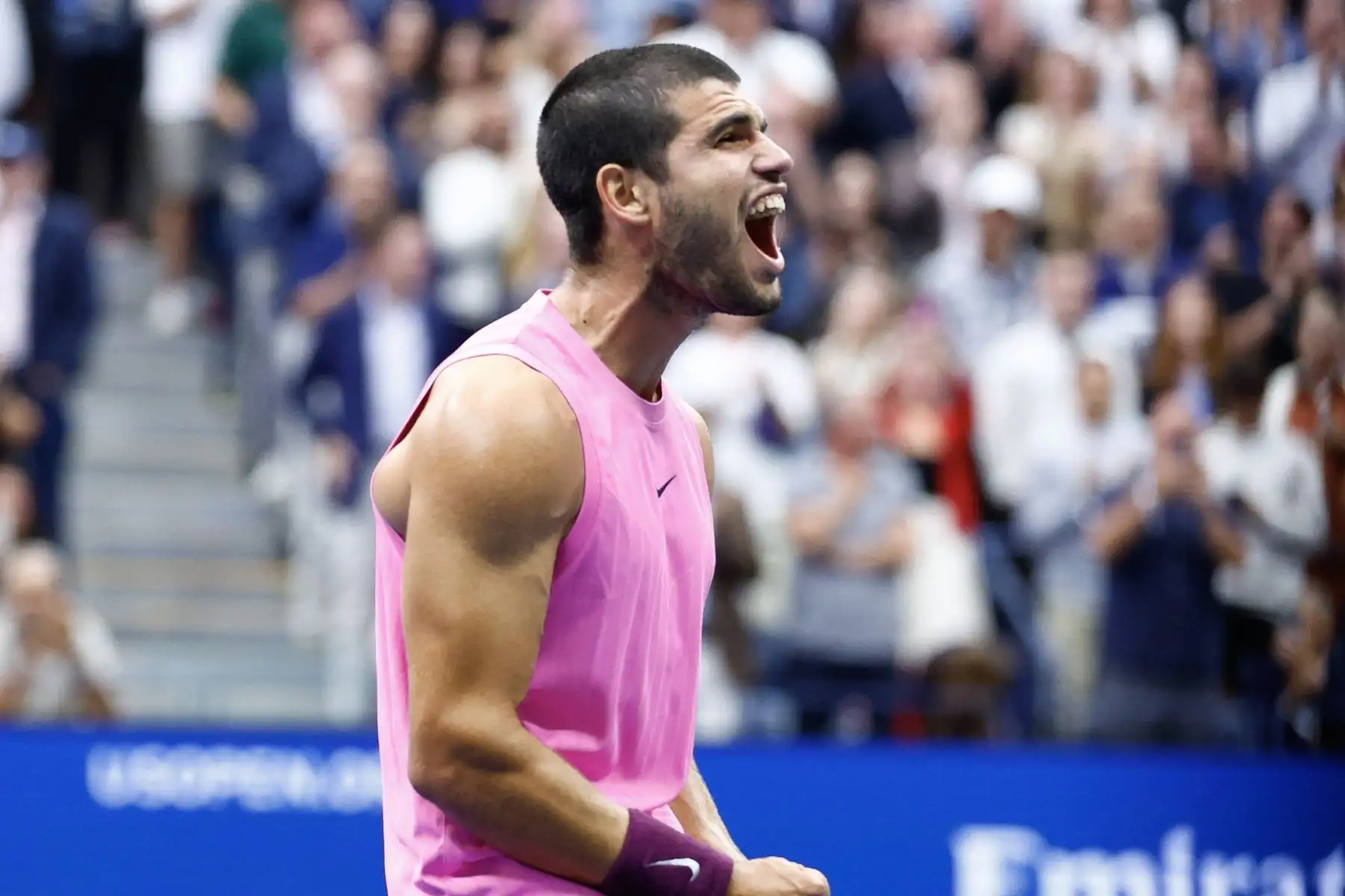 El español Carlos Alcaraz reacciona tras vencer al italiano Jannik Sinner durante la final individual masculina del Abierto de Estados Unidos, en el Centro Nacional de Tenis Billie Jean King de la USTA, Nueva York.
Foto: AFP
