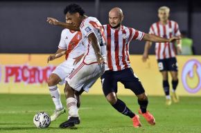 Renato Tapia reaparecerá tras cumplir fecha de suspensión