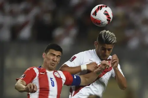 Carlos Zambrano regresaría al equipo titular de la selección peruana