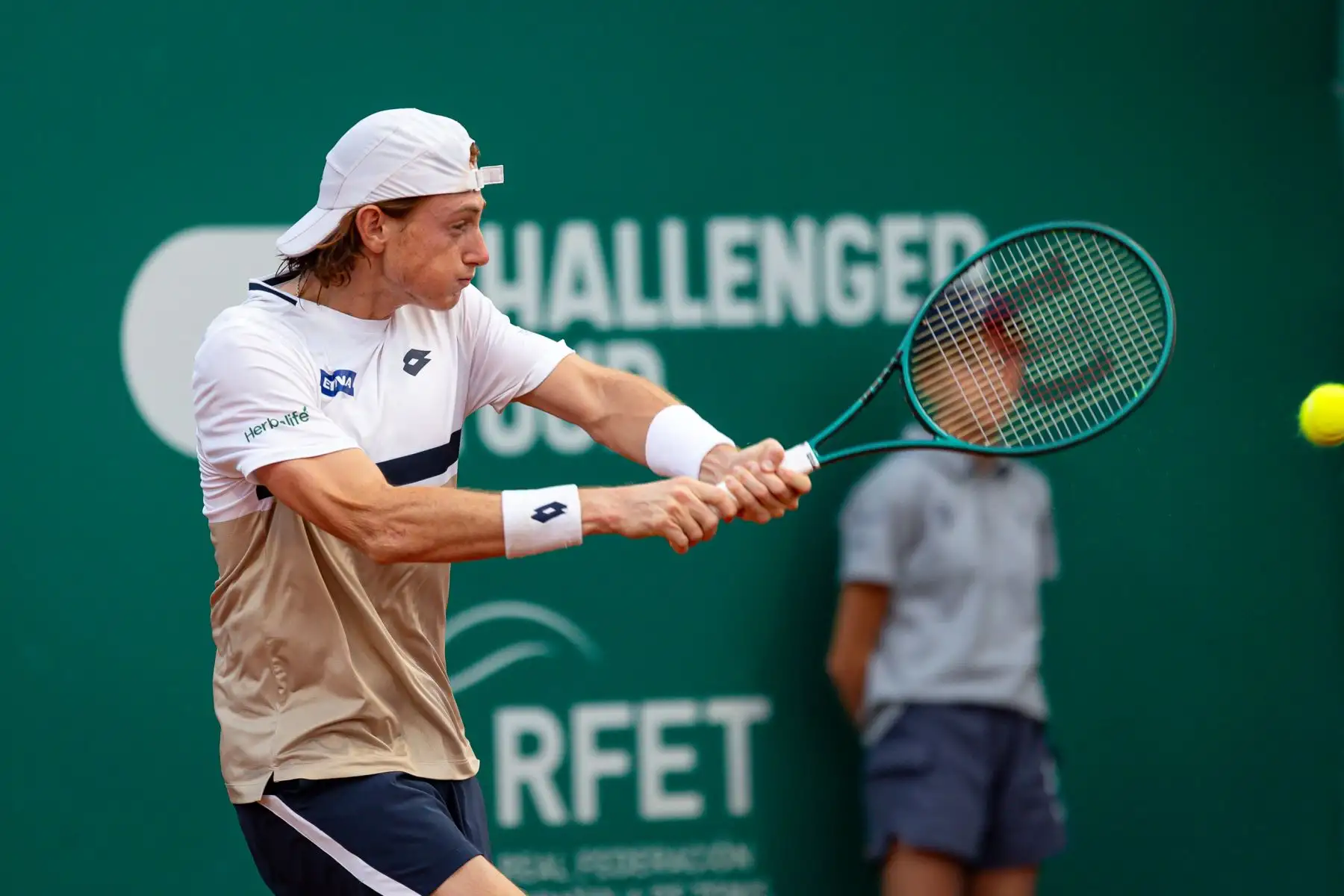 Ignacio Buse  es en la actualidad el mejor exponente del tenis nacional