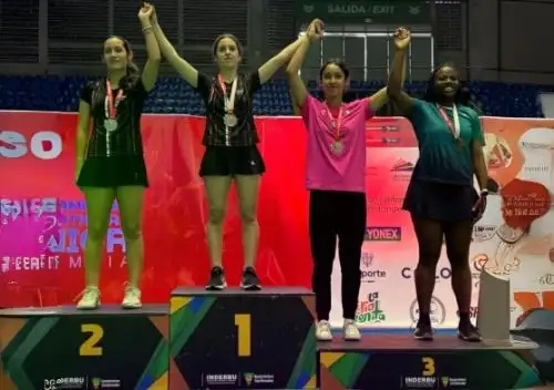 El bádminton peruano volvió a subir a lo más alto del podio