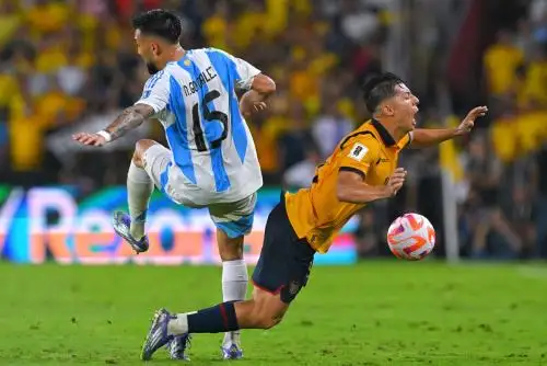 Argentina, sin Messi, cae 1-0 en Guayaquil ante Ecuador en el cierre de las Eliminatorias