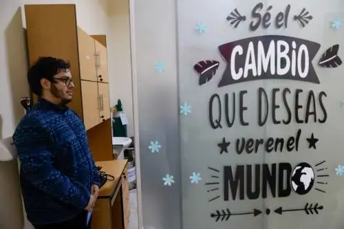 Cedro advierte que la ansiedad, la depresión y el alcoholismo siguen en aumento en el país. Foto: ANDINA