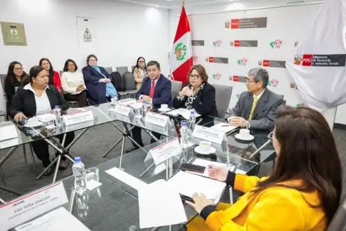 En la actualidad, el servicio alimentario está garantizado para los 4.2 millones de escolares en el país, bajo las modalidades y pilotos que se desarrollan en los colegios.