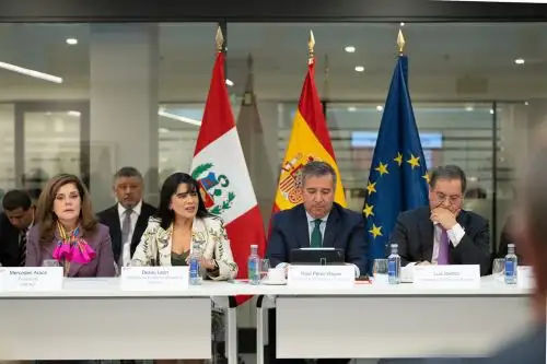 Ministra de Comercio Exterior y Turismo, Desilú León, expuso cartera de proyectos hoteleros en Perú ante inversores europeos en Madrid, España.ANDINA/Difusión