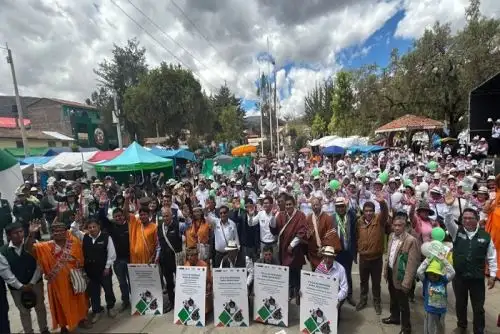 Formalización de la propiedad garantiza la tenencia legal de la tierra y permite a las familias acceder a programas estatales de financiamiento, asistencia técnica y desarrollo productivo, además de proteger sus territorios frente a amenazas externas.