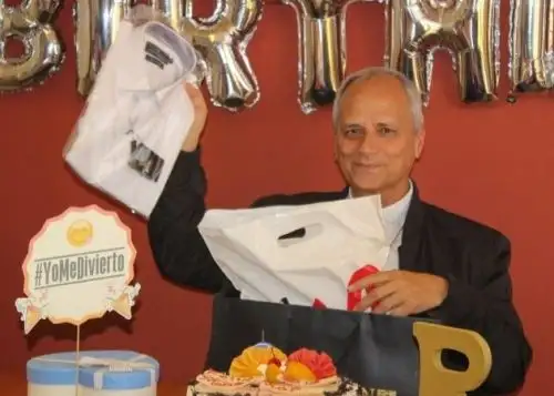 Recuerdo de la diócesis de Chiclayo cuando el entonces obispo Robert Prevost cumplió 70 años. Foto: ANDINA/Difusión