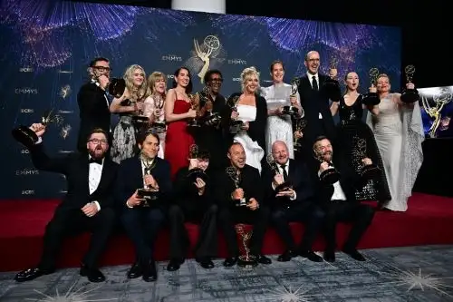 The Studio’ rompe récord en los Emmy y ‘The Pitt’ se lleva el premio a mejor drama