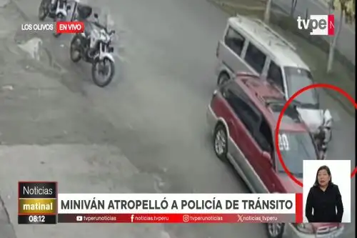 Policía de tránsito fue embestida por miniván en el distrito de Los Olivos. La unidad fue encontrada en la casa del propietario, pero el chofer hasta el momento se encuentra no habido. Foto: ANDINA/Difusión