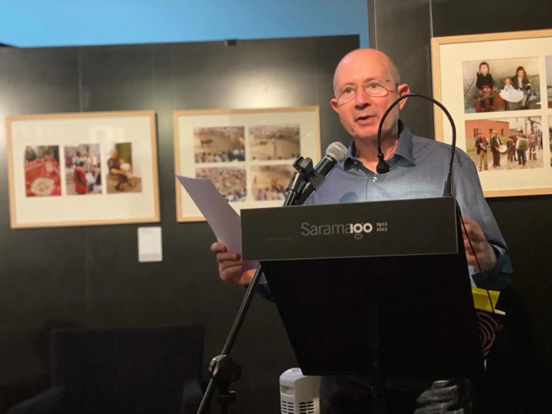 Poeta Francisco Muñoz presentará "Málaga, Antología Poética Bilingüe 1978-2025"