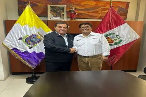 Ministro Carlos Malaver destacó la ejecución del proyecto de la Central de Monitoreo C5, que integrará 485 cámaras inteligentes de alta tecnología.