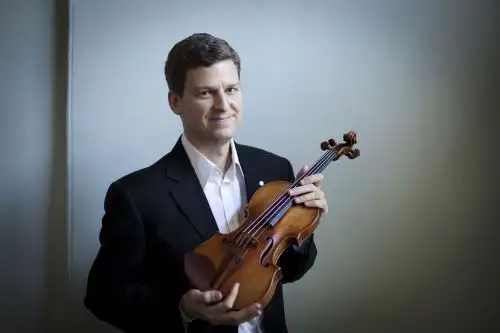 James Ehnes, virtuoso del violín y dos veces ganador del Grammy, llega al Teatro Municipal.