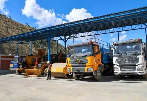 La Municipalidad Provincial de Tayacaja (Huancavelica) cuenta ahora con una maestranza que albergará a la maquinaria pesada destinada al mejoramiento de vías. La construcción de este local fue financiado mediante  el mecanismo de obras por impuestos. Foto: Pedro Tinoco