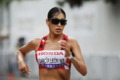 Kimberly García León de Perú compitió en la carrera de 20 kilómetros de marcha femenina en el Mundial de Atletismo 2025 en Tokio, Japón. Foto: EFE