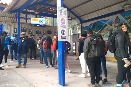 Viajeros se encuentran varados al no haber paso de vehículos en vía a Abancay. Foto: ANDINA/Difusión