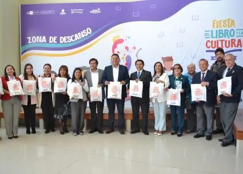 La ciudad de Tacna celebra desde hoy martes 23 hasta el domingo 28 de septiembre la tercera edición de la Fiesta del Libro y la Cultura y espera atraer a miles de visitantes. ANDINA/Difusión