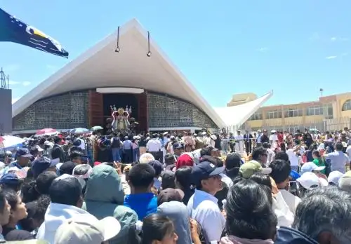 La Virgen de las Mercedes volvió este 24 de septiembre a la Basílica de Paita, su santuario original en el cerro Las Tres Cruces. ANDINA/Difusión