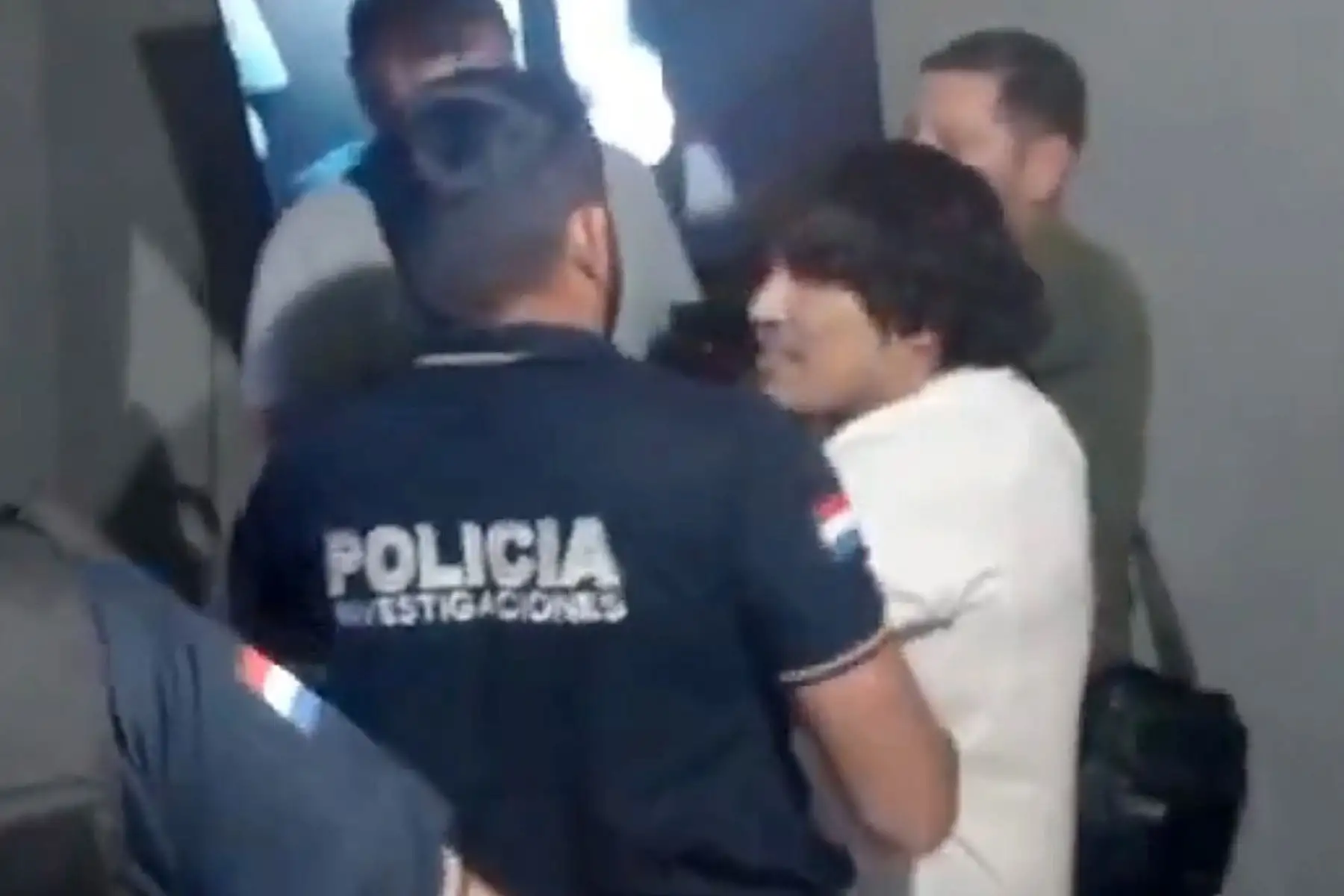 La Policía Nacional del Perú detalló que agentes de un grupo especial contra el crimen organizado en Paraguay lograron la captura de Erick Moreno Hernández, principal cabecilla de organizaciones criminales dedicadas a la extorsión y sicariato". Foto: Captura TV