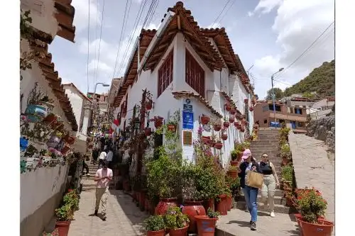Cusco pone en valor tradicional calle Siete Borreguitos y le otorga distinción turística
