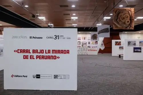 Bicentenario de El Peruano: inauguran muestra “Caral bajo la mirada de El Peruano” en homenaje a la primera civilización de América