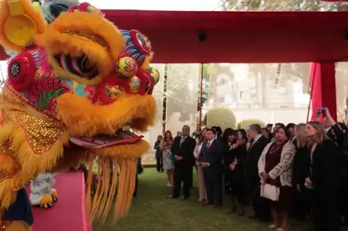 Perú y China celebran lazos de amistad en el 76 aniversario de fundación de la República Popular China