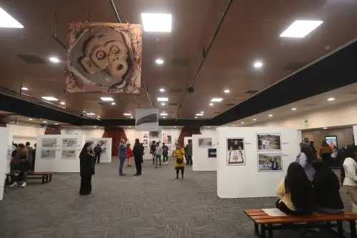 Bicentenario de El Peruano: inauguran muestra “Caral bajo la mirada de El Peruano” en homenaje a la primera civilización de América