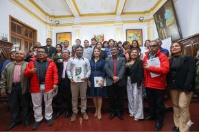 se realizó en Ica la conferencia de actualización profesional