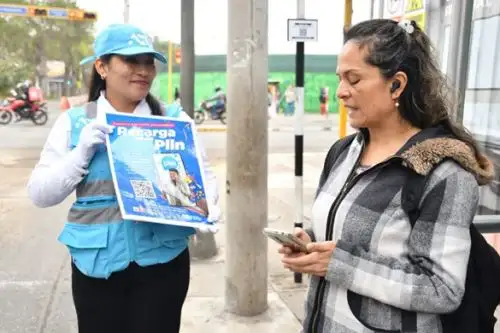 ATU inicia plan piloto hoy, sábado. Las recargas serán en los validadores ubicados dentro de los buses de los corredores Rojo, Azul y Morado. Foto: Difusión