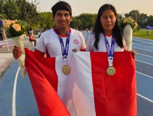 Mamani, con discapacidad visual, estuvo acompañado de su competition partener Aldo Cusi.