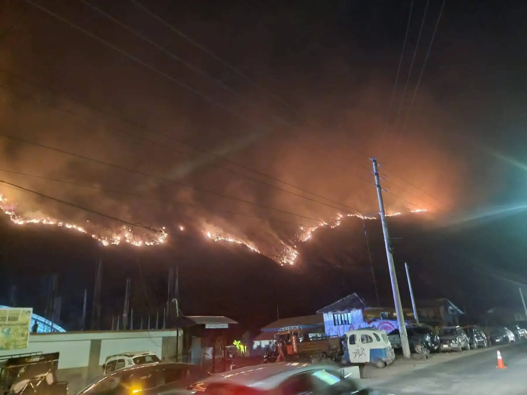 Se reactivan incendios forestales en el Cusco. Foto: ANDINA/Percy Hurtado Santillán
