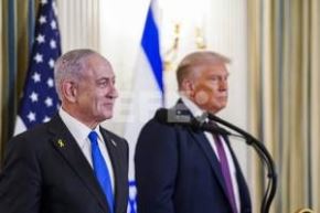 El presidente de Estados Unidos, Donald Trump, se reunió en la Casa Blanca con el primer ministro de Israel, Benjamín Netanyahu. Foto: EFE