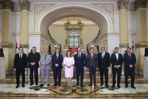 Presidenta Dina Boluarte sostuvo audiencia con la CAF para impulsar construcción de cinco penales